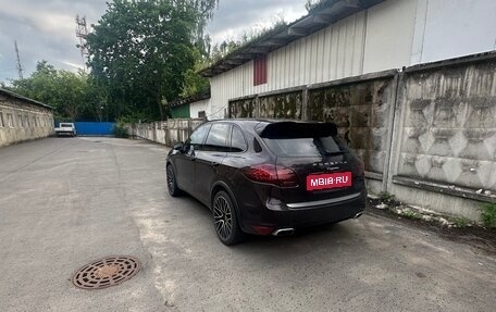 Porsche Cayenne III, 2013 год, 3 990 000 рублей, 2 фотография