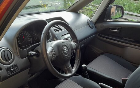 Suzuki SX4 II рестайлинг, 2008 год, 700 000 рублей, 9 фотография