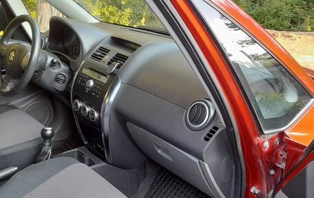 Suzuki SX4 II рестайлинг, 2008 год, 700 000 рублей, 10 фотография