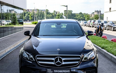Mercedes-Benz E-Класс, 2018 год, 2 999 000 рублей, 3 фотография