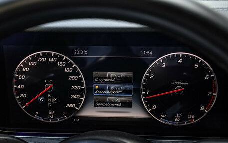Mercedes-Benz E-Класс, 2018 год, 2 999 000 рублей, 13 фотография