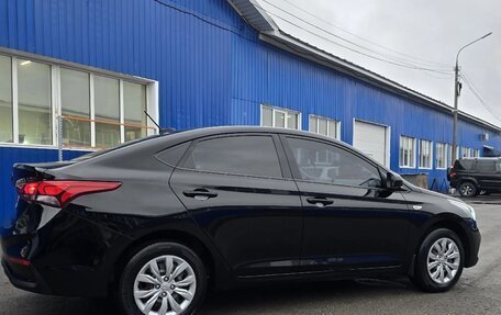 Hyundai Solaris II рестайлинг, 2019 год, 1 650 000 рублей, 3 фотография