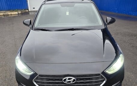 Hyundai Solaris II рестайлинг, 2019 год, 1 650 000 рублей, 2 фотография