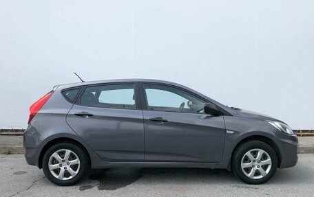 Hyundai Solaris II рестайлинг, 2013 год, 780 000 рублей, 6 фотография