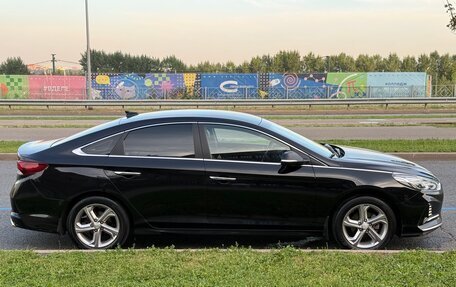 Hyundai Sonata VII, 2019 год, 1 650 000 рублей, 2 фотография