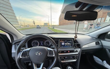 Hyundai Sonata VII, 2019 год, 1 650 000 рублей, 10 фотография