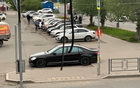 Mercedes-Benz S-Класс, 2010 год, 2 500 000 рублей, 5 фотография