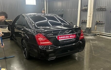Mercedes-Benz S-Класс, 2010 год, 2 500 000 рублей, 3 фотография