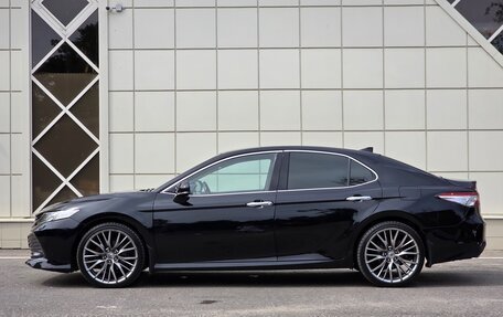 Toyota Camry, 2019 год, 2 900 000 рублей, 18 фотография