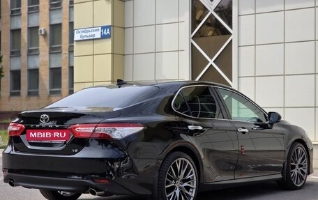 Toyota Camry, 2019 год, 2 900 000 рублей, 14 фотография