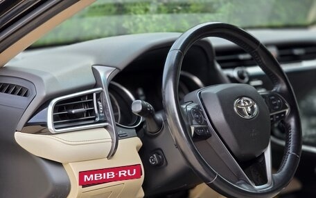 Toyota Camry, 2019 год, 2 900 000 рублей, 24 фотография