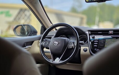 Toyota Camry, 2019 год, 2 900 000 рублей, 32 фотография