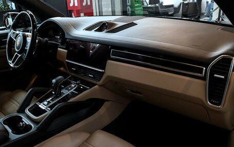 Porsche Cayenne III, 2021 год, 12 350 000 рублей, 8 фотография