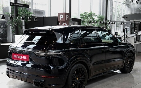 Porsche Cayenne III, 2021 год, 12 350 000 рублей, 4 фотография
