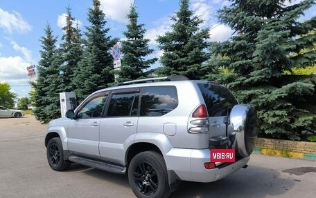 Toyota Land Cruiser Prado 120 рестайлинг, 2004 год, 1 399 000 рублей, 4 фотография