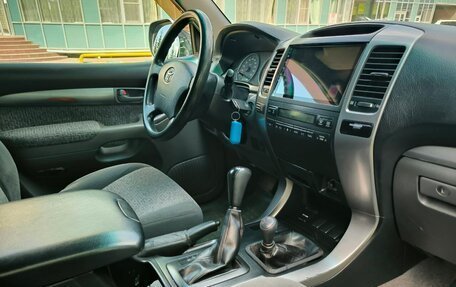 Toyota Land Cruiser Prado 120 рестайлинг, 2004 год, 1 399 000 рублей, 15 фотография