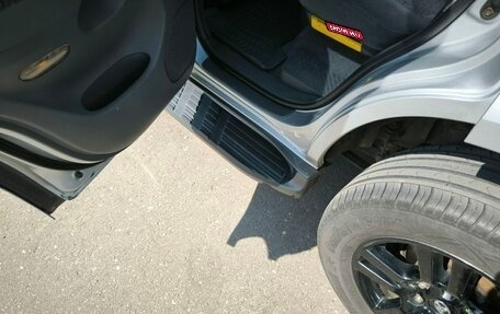 Toyota Land Cruiser Prado 120 рестайлинг, 2004 год, 1 399 000 рублей, 27 фотография