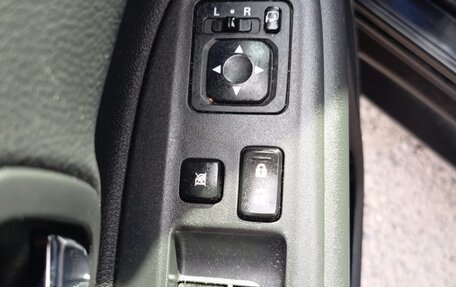 Mitsubishi Outlander III рестайлинг 3, 2014 год, 1 800 000 рублей, 11 фотография