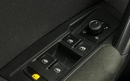 Volkswagen Tiguan II, 2020 год, 2 510 000 рублей, 19 фотография