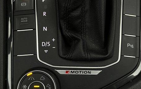 Volkswagen Tiguan II, 2020 год, 2 510 000 рублей, 26 фотография