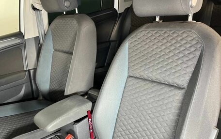 Volkswagen Tiguan II, 2020 год, 2 510 000 рублей, 30 фотография