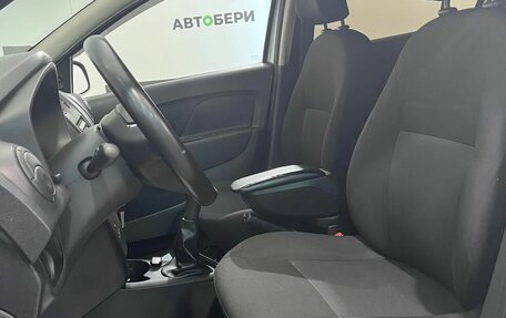 Renault Logan II, 2019 год, 707 000 рублей, 9 фотография