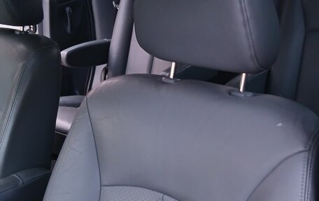 Mazda MPV II, 2003 год, 600 000 рублей, 18 фотография