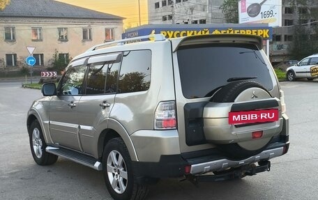 Mitsubishi Pajero IV, 2007 год, 1 350 000 рублей, 4 фотография