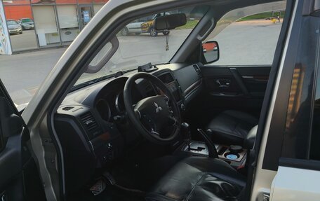 Mitsubishi Pajero IV, 2007 год, 1 350 000 рублей, 8 фотография