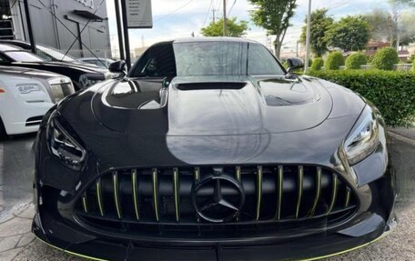 Mercedes-Benz AMG GT I рестайлинг, 2022 год, 33 000 000 рублей, 2 фотография