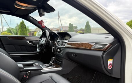Mercedes-Benz E-Класс, 2011 год, 1 399 000 рублей, 14 фотография