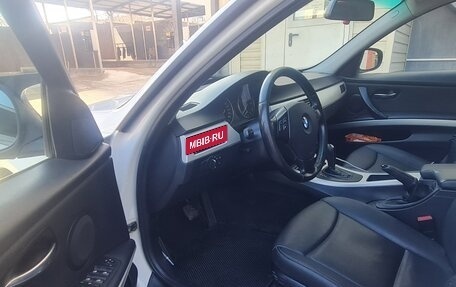 BMW 3 серия, 2011 год, 850 000 рублей, 3 фотография