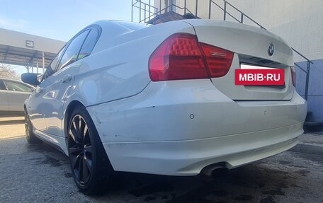 BMW 3 серия, 2011 год, 850 000 рублей, 9 фотография
