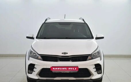 KIA Rio IV, 2021 год, 1 725 000 рублей, 2 фотография
