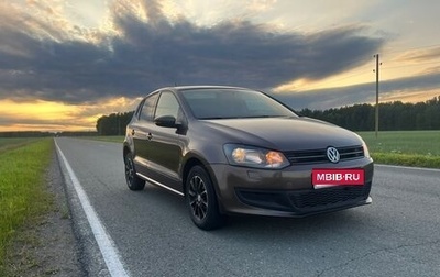 Volkswagen Polo VI (EU Market), 2012 год, 750 000 рублей, 1 фотография