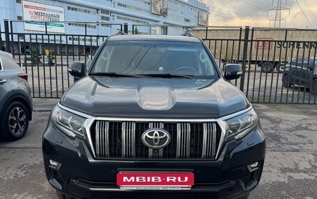 Toyota Land Cruiser Prado 150 рестайлинг 2, 2019 год, 5 400 000 рублей, 12 фотография