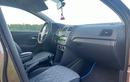 Volkswagen Polo VI (EU Market), 2012 год, 750 000 рублей, 9 фотография