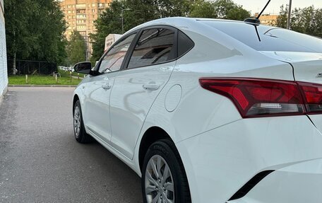 Hyundai Solaris II рестайлинг, 2020 год, 1 100 000 рублей, 4 фотография