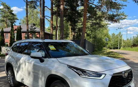 Toyota Highlander, 2025 год, 4 900 000 рублей, 8 фотография