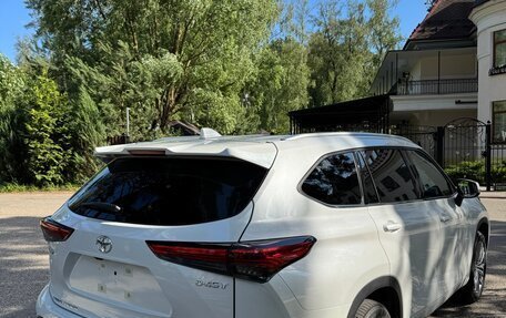 Toyota Highlander, 2025 год, 4 900 000 рублей, 6 фотография