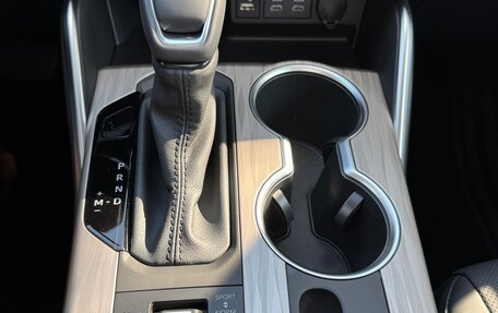 Toyota Highlander, 2025 год, 4 900 000 рублей, 25 фотография