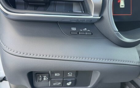 Toyota Highlander, 2025 год, 4 900 000 рублей, 33 фотография