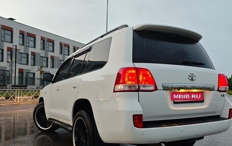 Toyota Land Cruiser 200, 2010 год, 3 770 000 рублей, 5 фотография