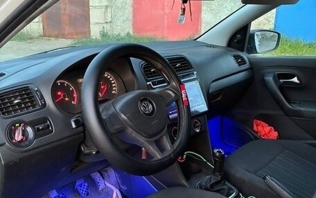 Volkswagen Polo VI (EU Market), 2016 год, 500 000 рублей, 7 фотография