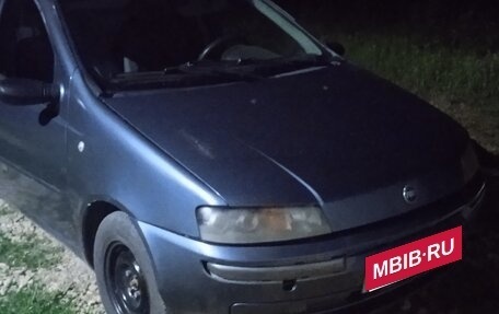 Fiat Punto III Punto Evo рестайлинг, 2000 год, 180 000 рублей, 1 фотография