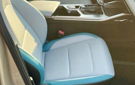 Geely Emgrand, 2023 год, 1 799 000 рублей, 16 фотография
