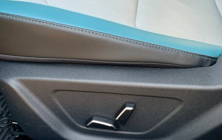 Geely Emgrand, 2023 год, 1 799 000 рублей, 20 фотография