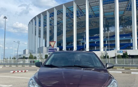 Hyundai Solaris II рестайлинг, 2012 год, 630 000 рублей, 2 фотография