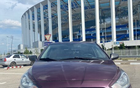 Hyundai Solaris II рестайлинг, 2012 год, 630 000 рублей, 9 фотография