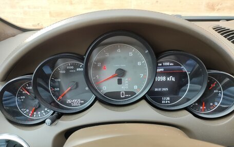 Porsche Cayenne III, 2010 год, 2 000 000 рублей, 8 фотография